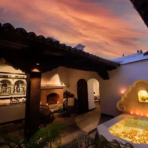 ***** Hotel Mil Flores Guatemala