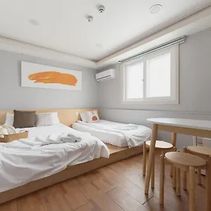 Guest house Dawoo House 2 In Hongdae