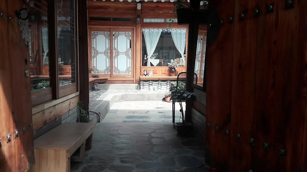 Dajayon Hanok Stay Seoul